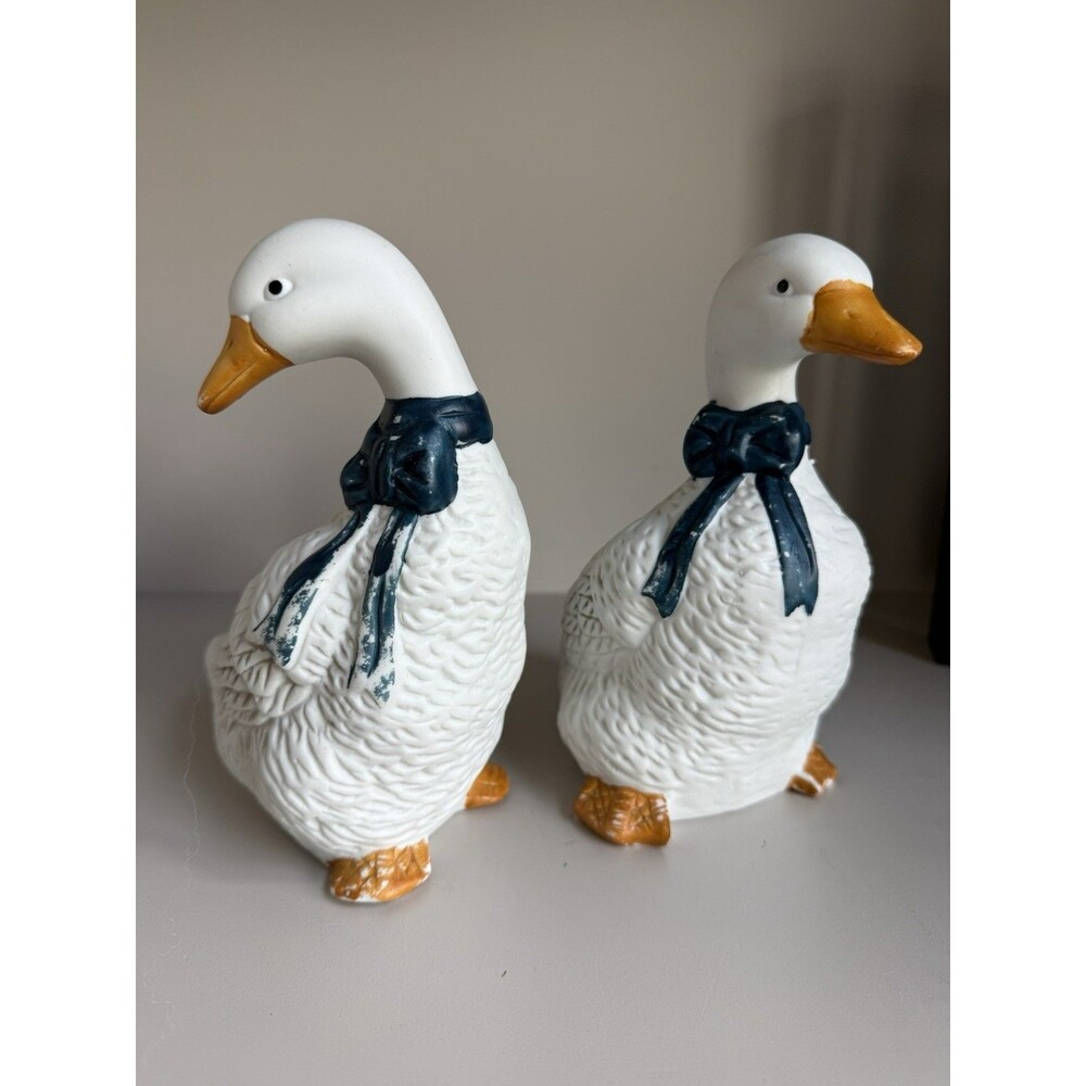 Set of 2 VTG 90’s White Geese Porcelain Figurines Blue Bow Cottagecore Artmark